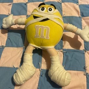 Mummy M&M